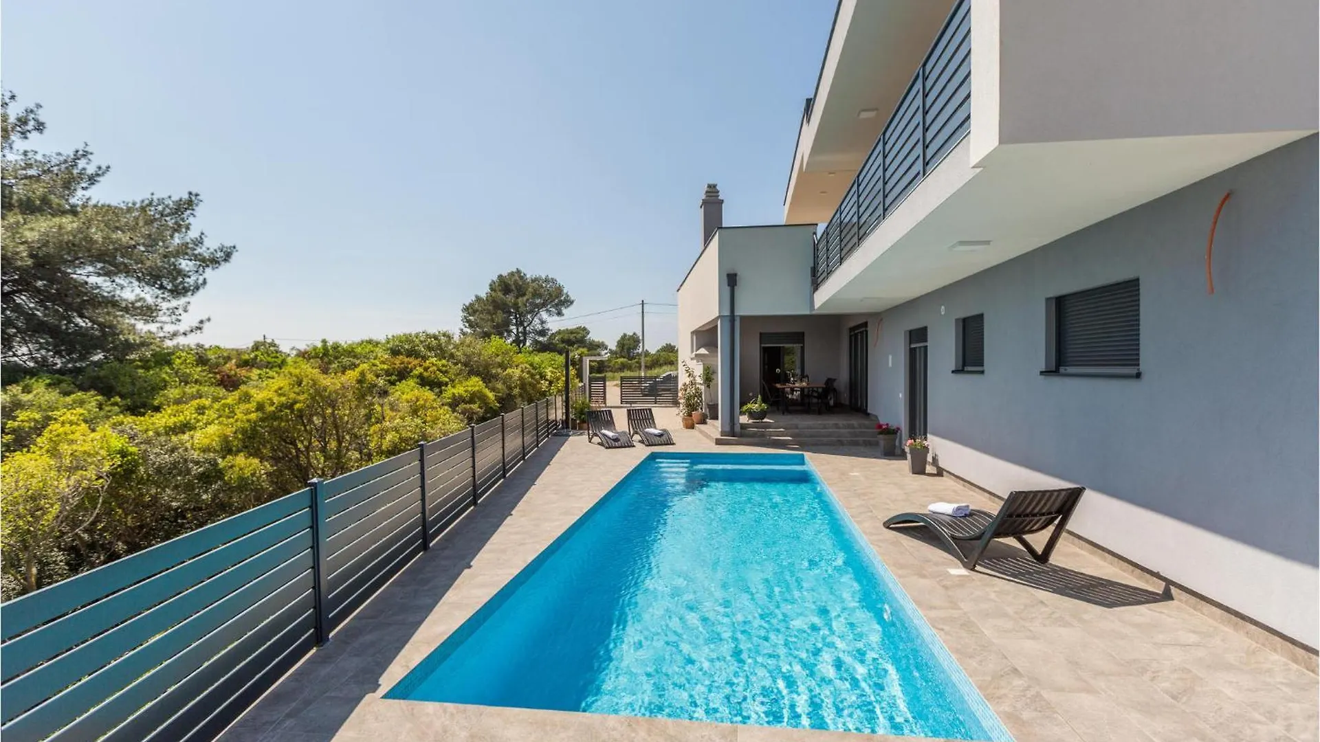 3 Bedroom Cozy Home In Pula Holiday home