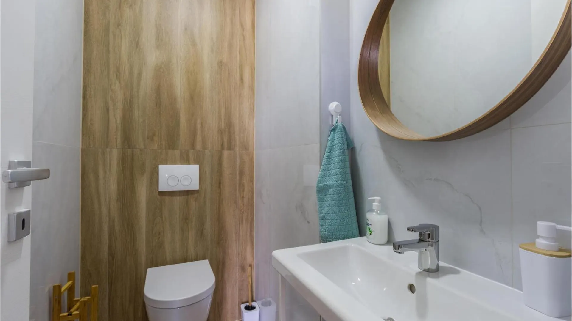 3 Bedroom Cozy Home In Pula Croacia